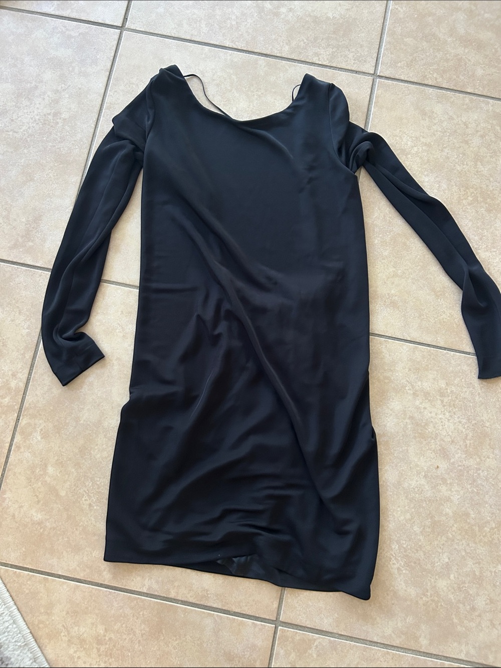 Zara Black Long-Sleeve Shift Dress